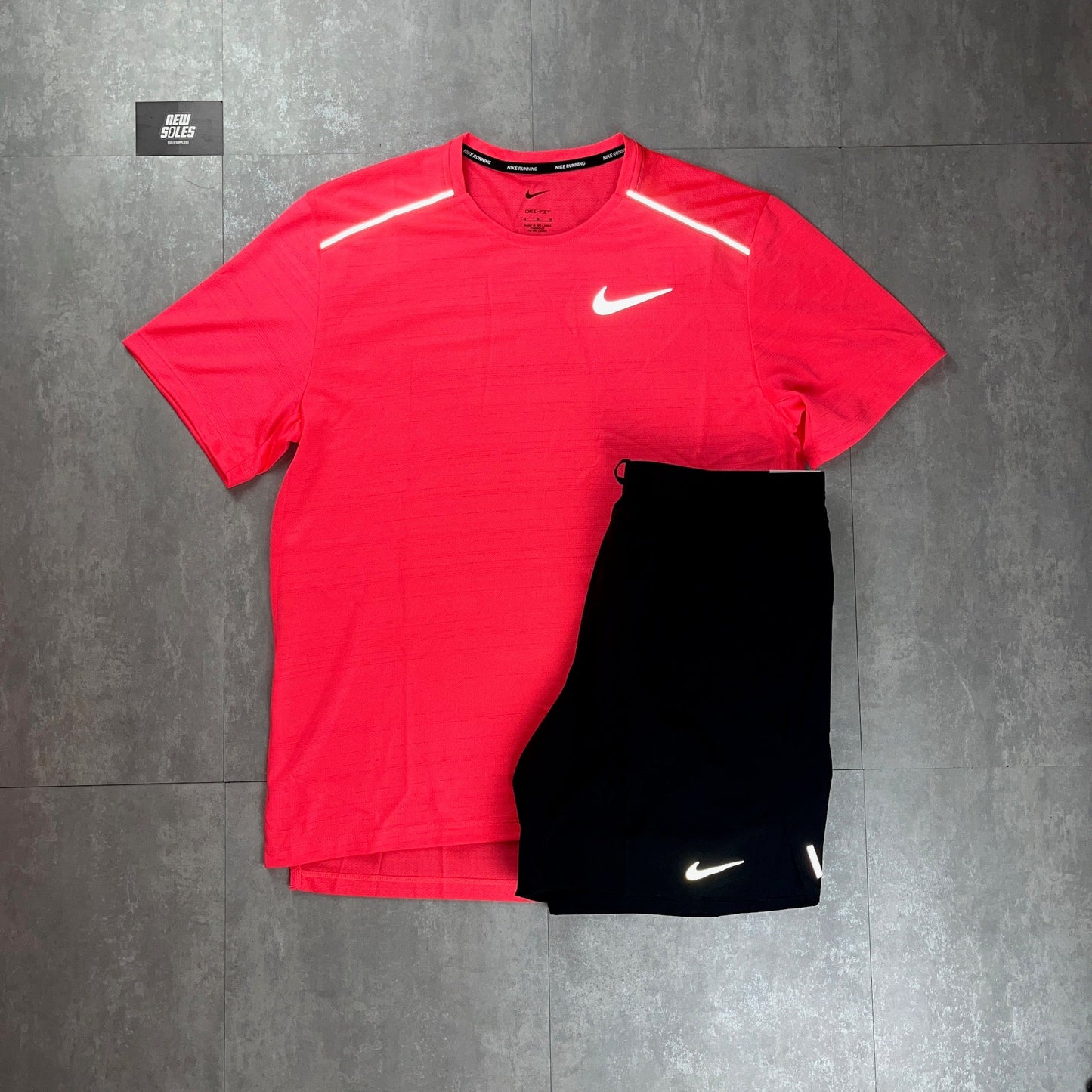 Nike Miler 1.0 T-Shirt Peach & Black Flex Stride Shorts Set
