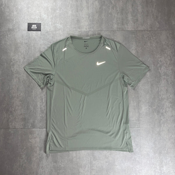 Nike Dri-Fit ADV T-Shirt ‘Olive’