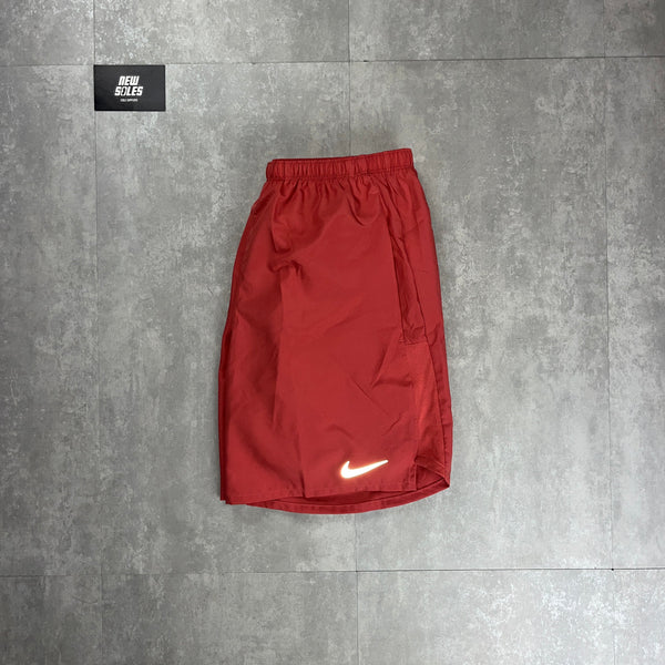 Nike Dri-Fit Challenger 7" Shorts 'Adobe'