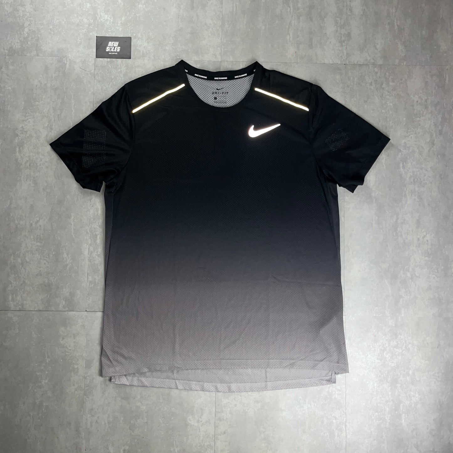 Nike Miler T-Shirt ‘Dark Gradient’